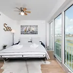 Hamptons House بيت للعطل