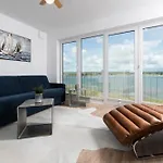 Hamptons House * أوبلينتيز