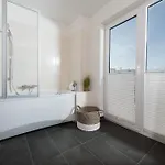 Hamptons House بيت للعطل *