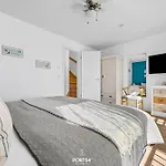 Hamptons House Holiday home